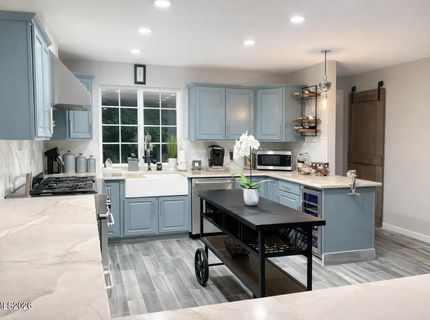 2555 Camelot Way, Reno, NV 89509 Photo