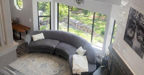 2555 Camelot Way, Reno, NV 89509 Photo