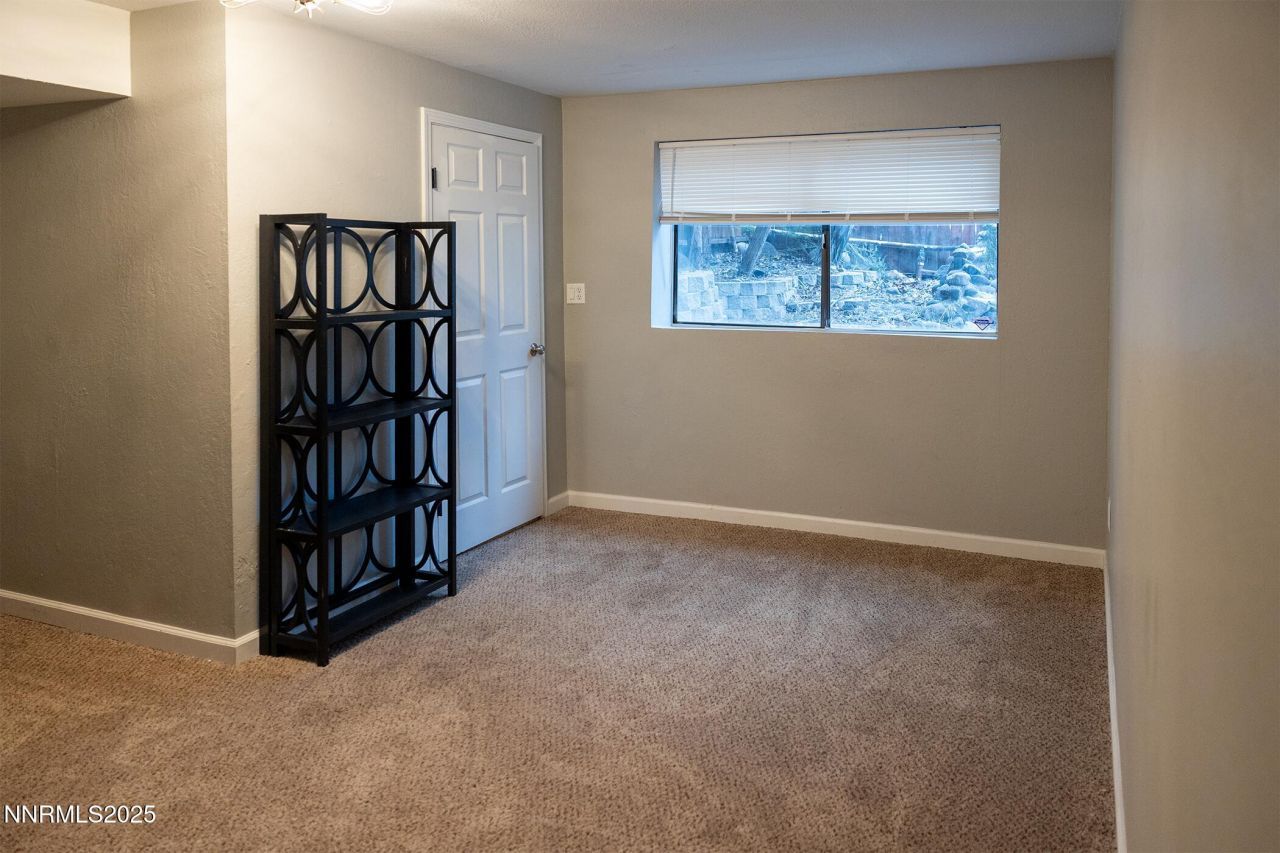 2555 Camelot Way, Reno, NV 89509 Photo