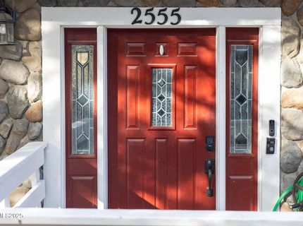 2555 Camelot Way, Reno, NV 89509 Photo