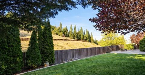 2555 Camelot Way, Reno, NV 89509 Photo