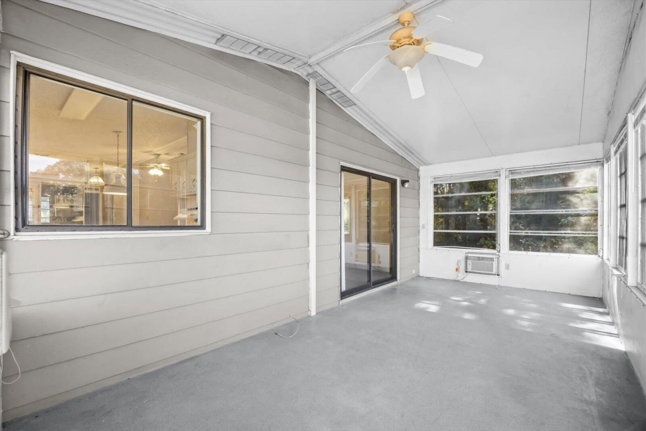 8221 Cinnamon Lane, Port Saint Lucie, FL 34952 Photo