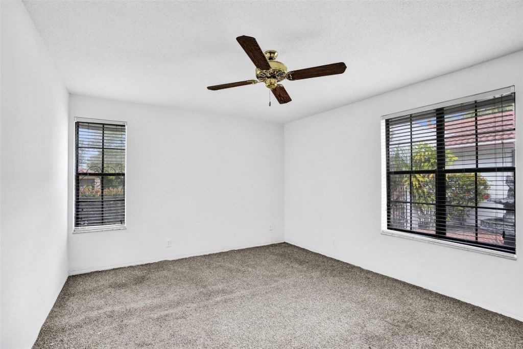 65 W Palm Drive, Margate, FL 33063 Photo