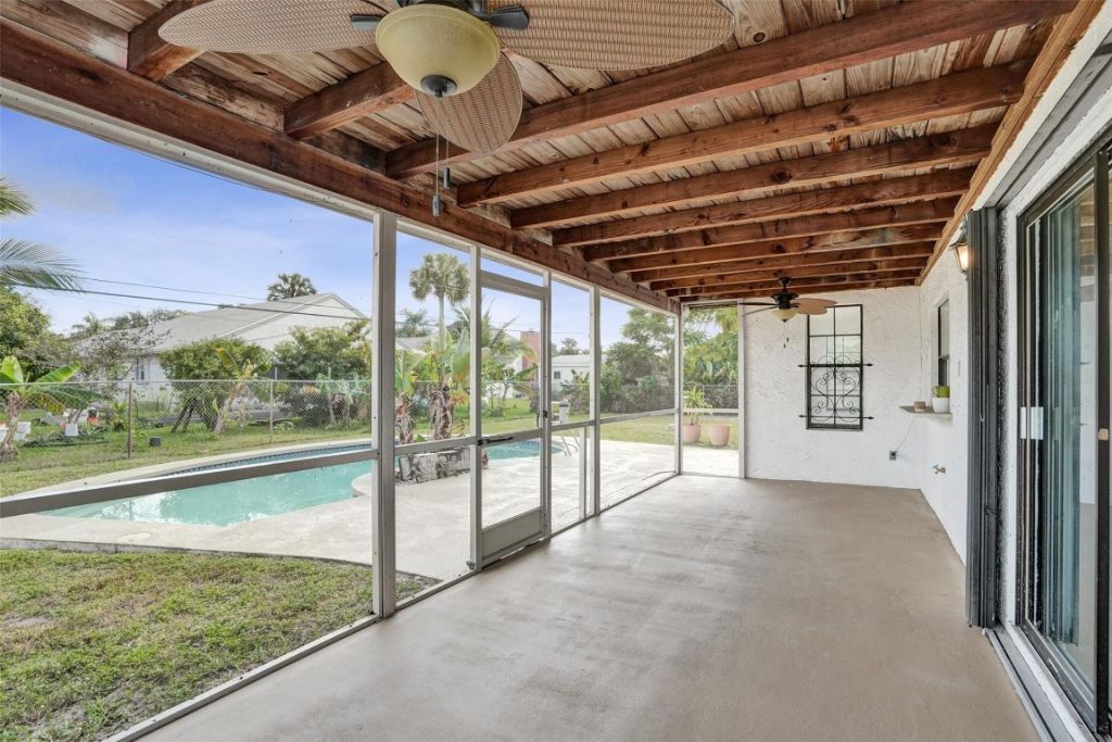 65 W Palm Drive, Margate, FL 33063 Photo