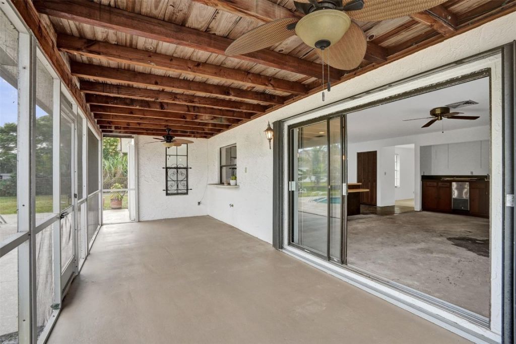 65 W Palm Drive, Margate, FL 33063 Photo