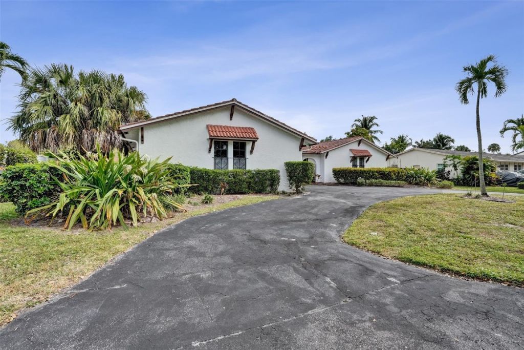 65 W Palm Drive, Margate, FL 33063 Photo