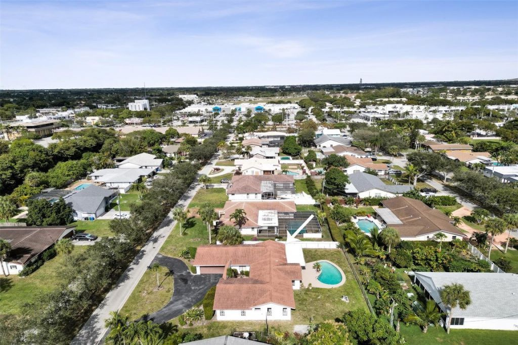 65 W Palm Drive, Margate, FL 33063 Photo