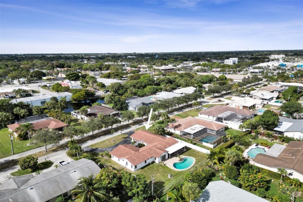 65 W Palm Drive, Margate, FL 33063 Photo