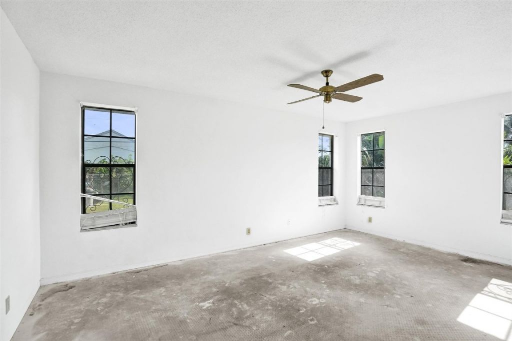 65 W Palm Drive, Margate, FL 33063 Photo