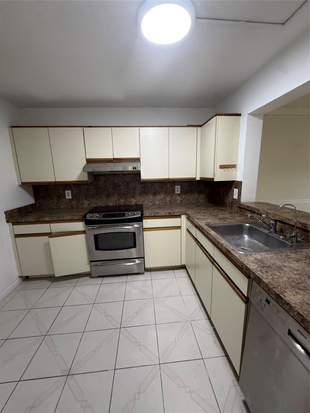 2075 Coral Ridge Drive, Unit 2075, Coral Springs, FL 33071 Photo