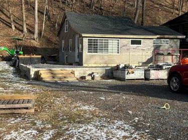 28 W WILLOW TERRACE DRIVE, MECHANICSBURG, PA 17050