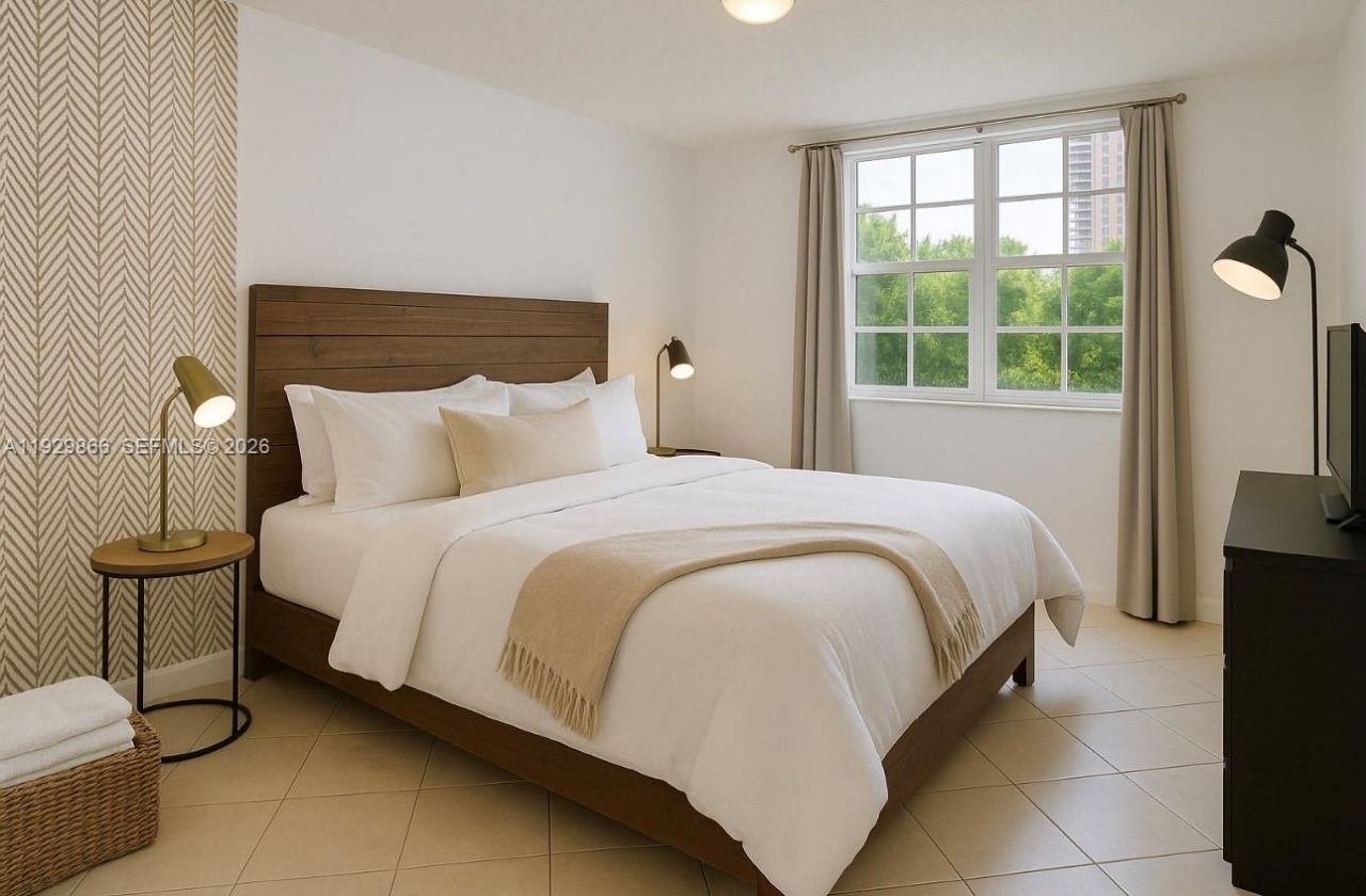19601 E Country Club Dr, Unit 7202, Aventura, FL 33180 Photo