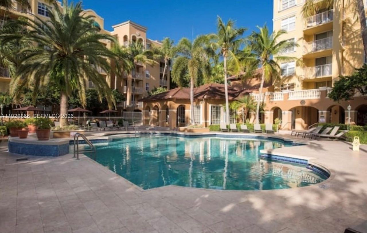 19601 E Country Club Dr, Unit 7202, Aventura, FL 33180 Photo