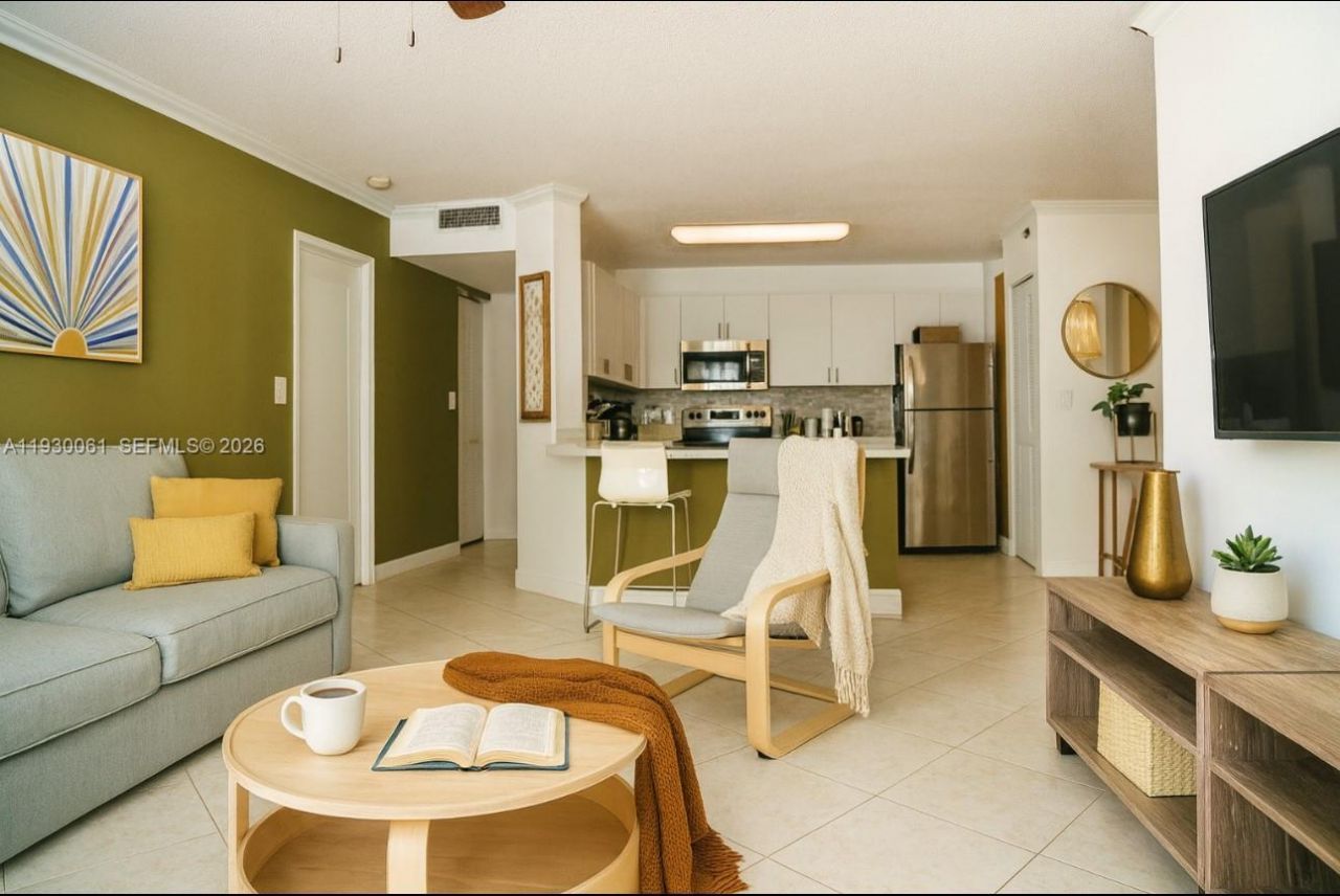 19801 E Country Club Dr, Unit 4604, Aventura, FL 33180 Photo