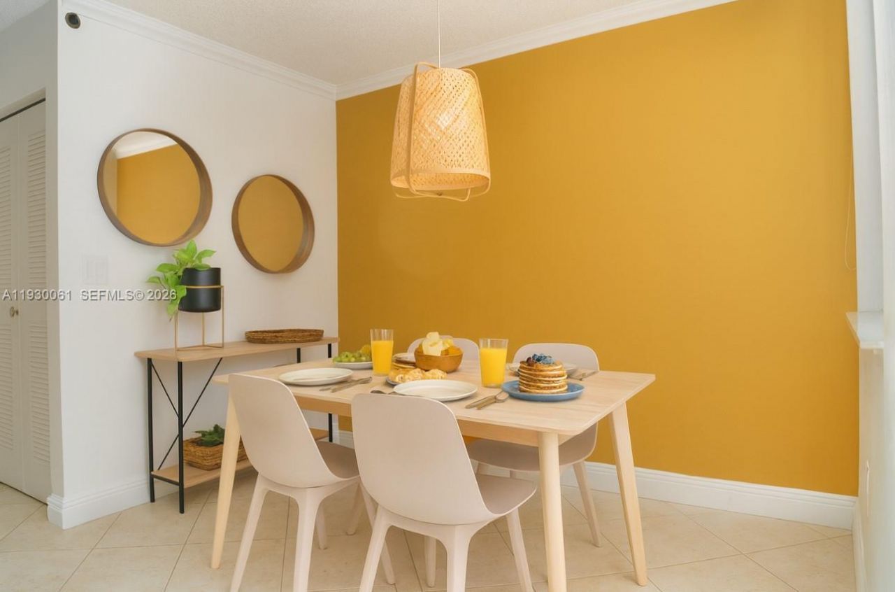 19801 E Country Club Dr, Unit 4604, Aventura, FL 33180 Photo