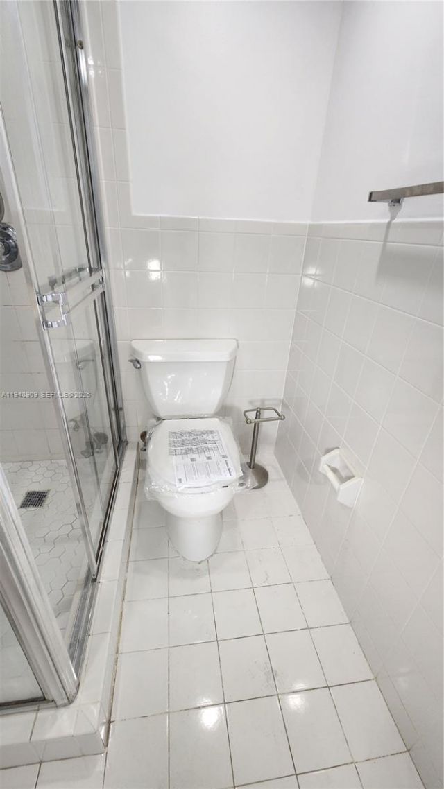 1020 94th St, Unit 301, Bay Harbor Islands, FL 33154 Photo