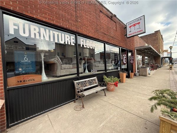 225 Washington Street, Ravenswood, WV 26164