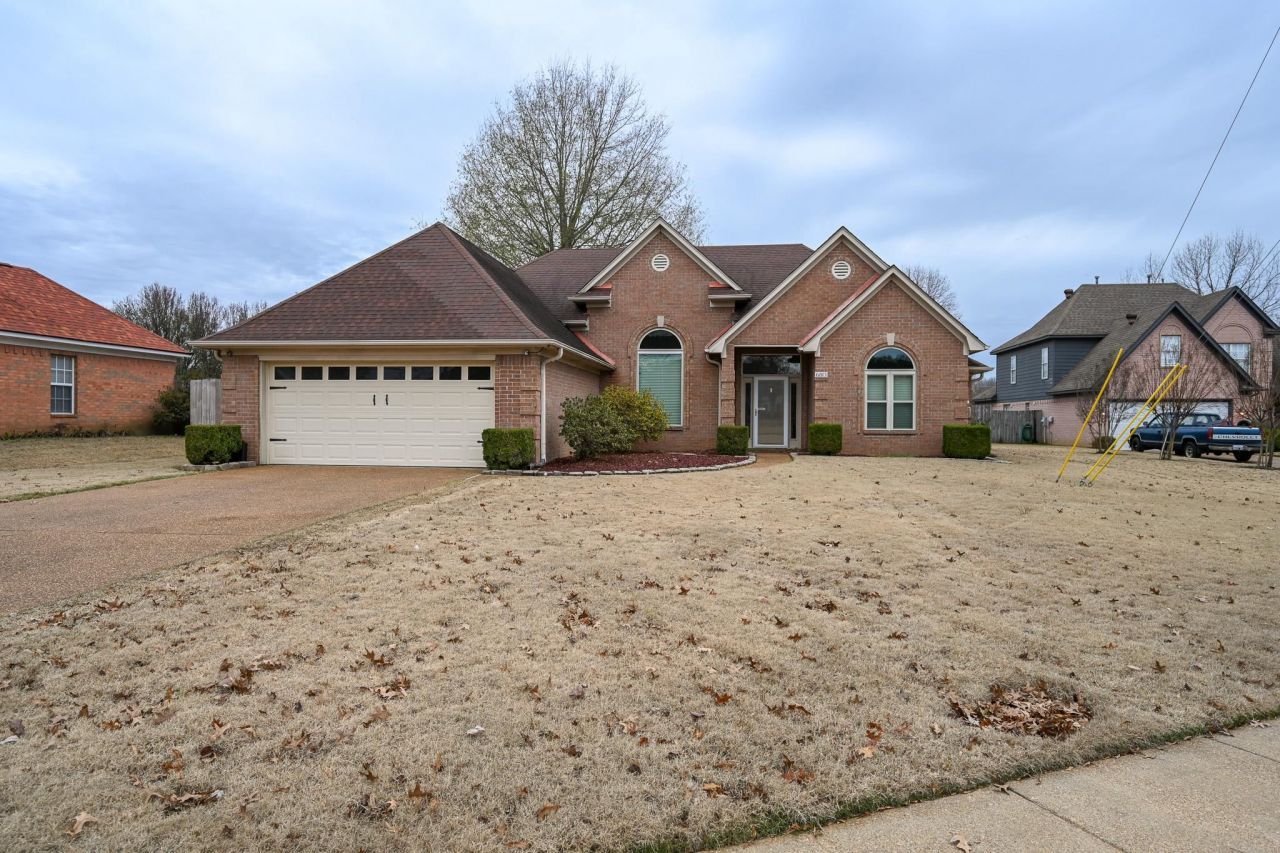 6813 Braybourne Main Dr, Olive Branch, MS 38654 Main Photo