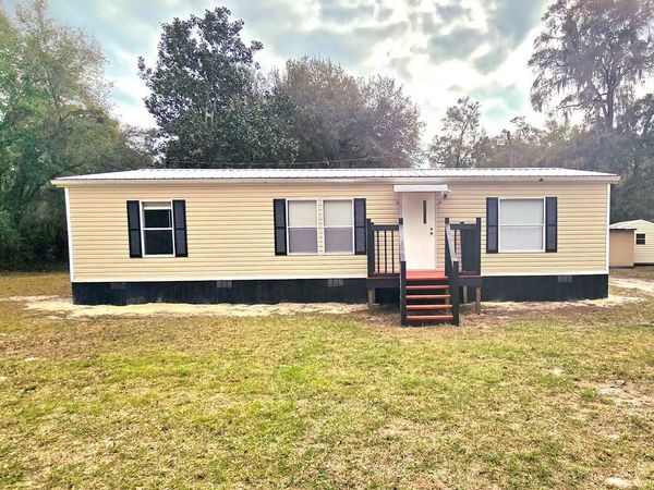 4950 NW 80th St, Chiefland, FL 32626