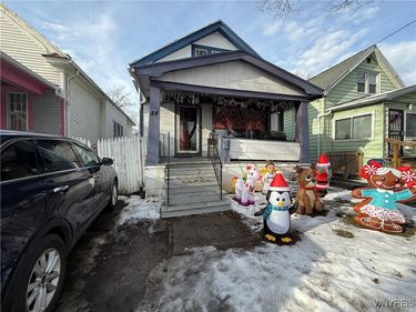 84 E End Avenue, Buffalo, NY 14225