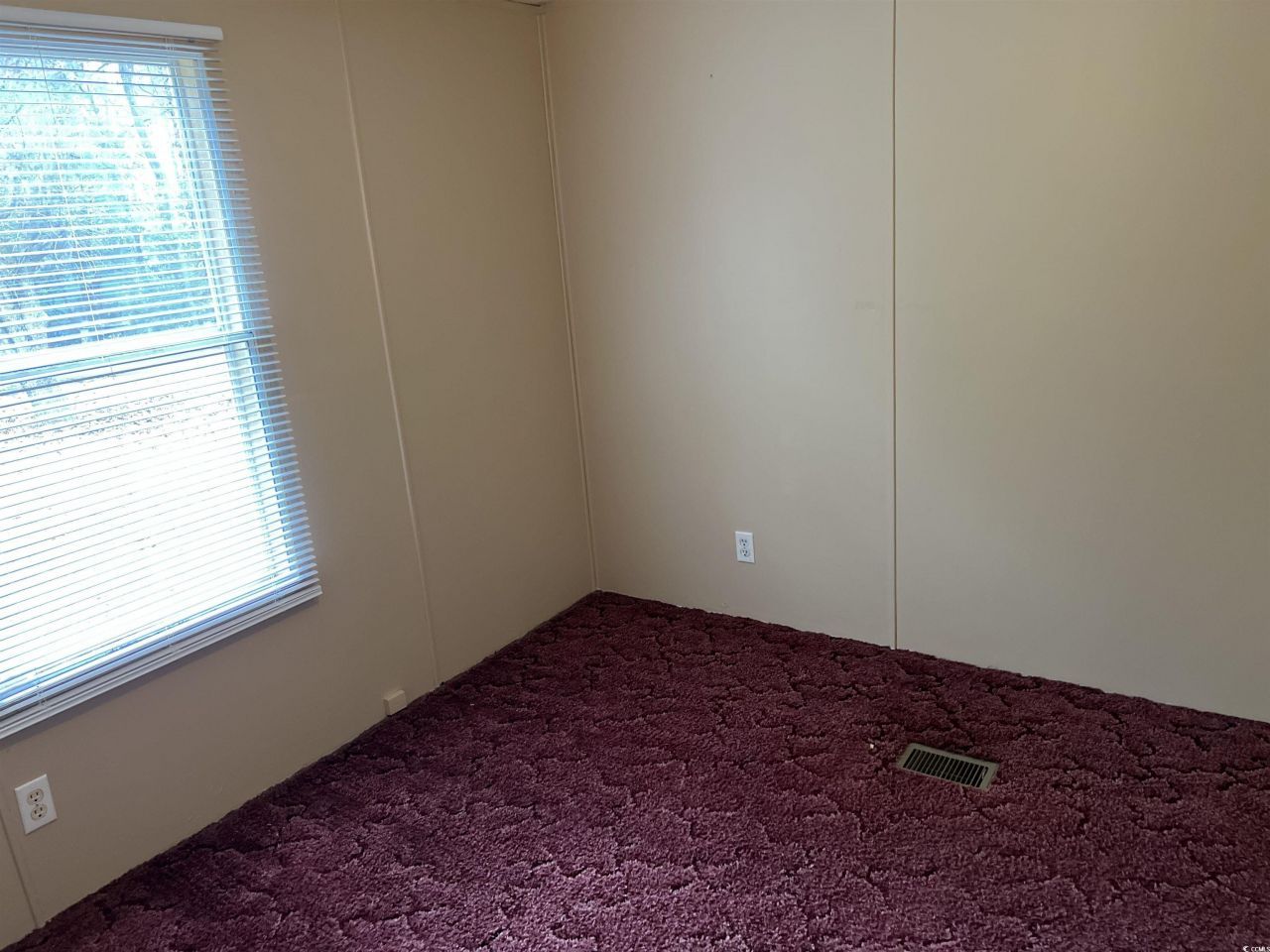 451 Sutton Dr.  Photo 22