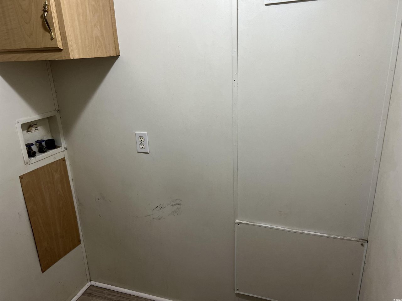 451 Sutton Dr.  Photo 28