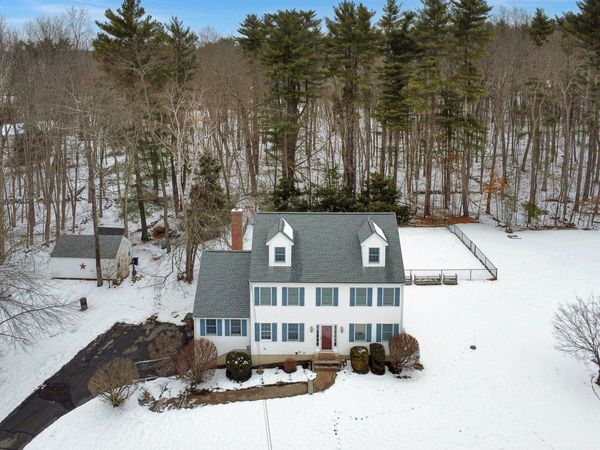9 Village Drive, Atkinson, NH 03811