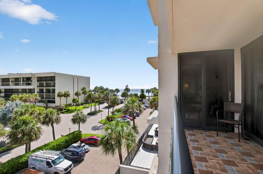 2667 N Ocean Boulevard, Unit 405-I, Boca Raton, FL 33431 Photo