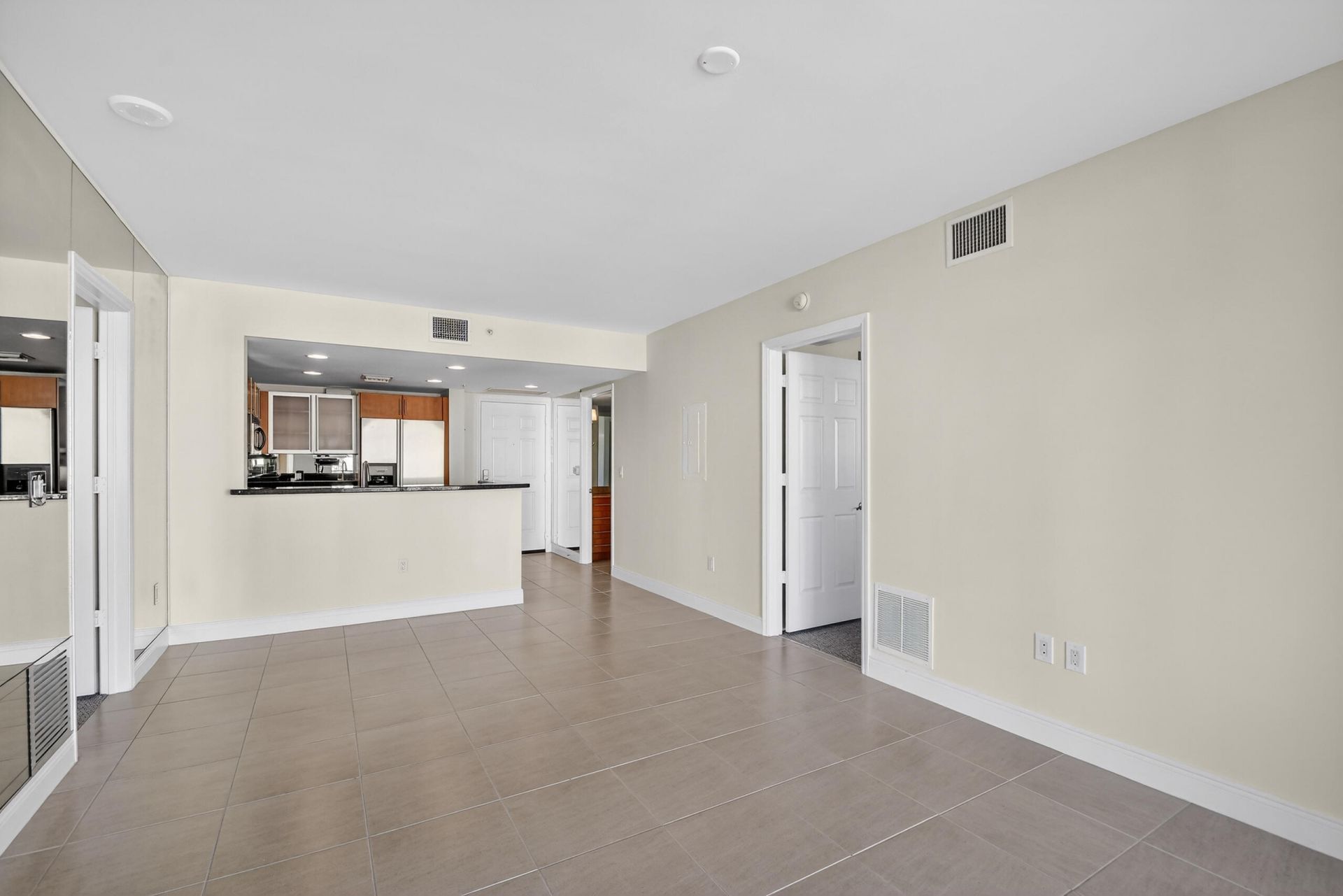 610 Clematis Street, Unit 631, West Palm Beach, FL 33401 Photo