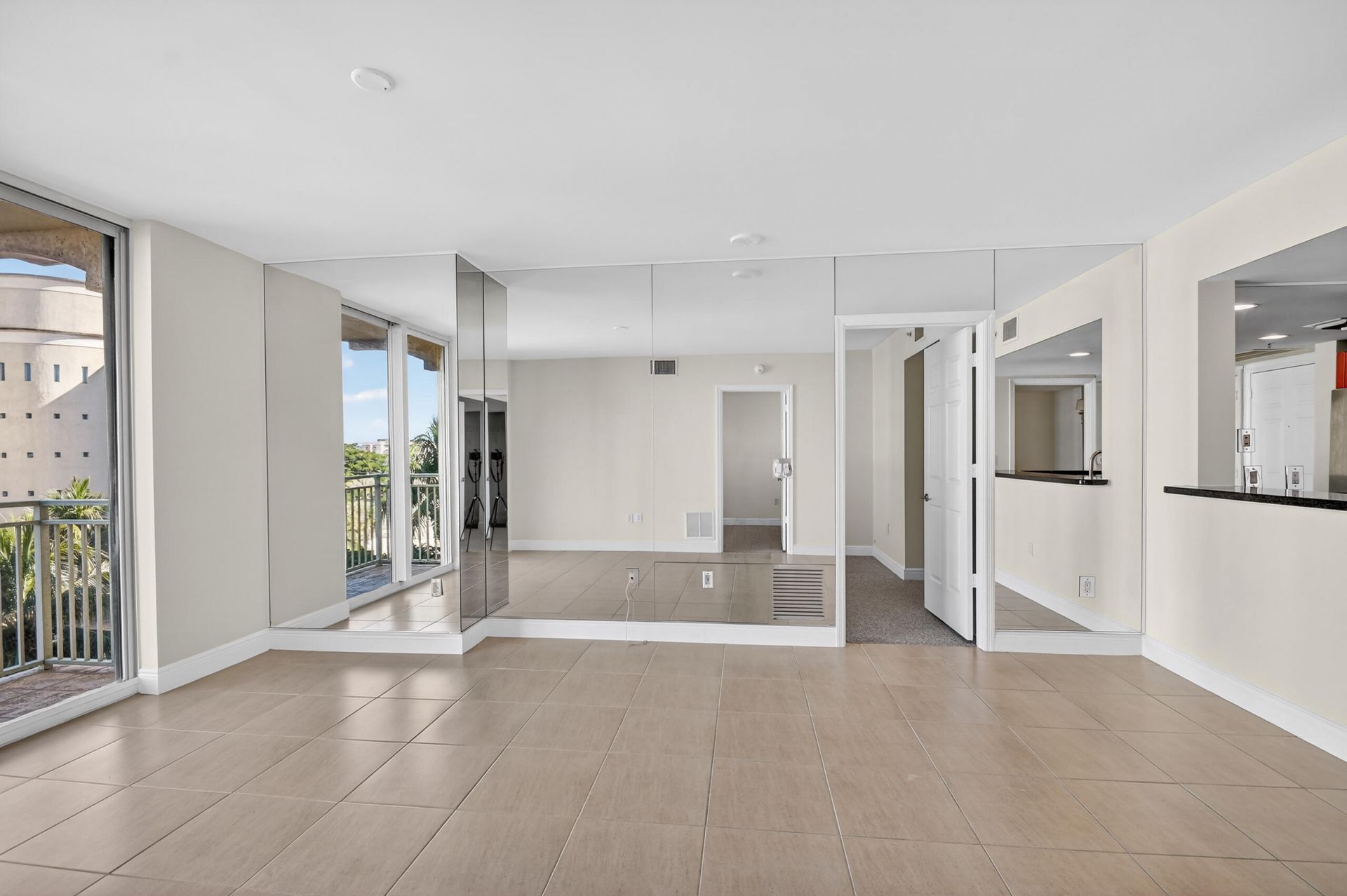 610 Clematis Street, Unit 631, West Palm Beach, FL 33401 Photo