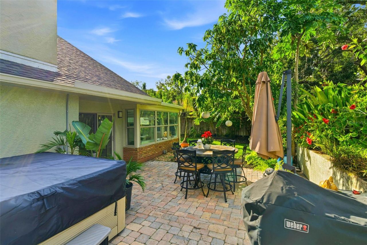 5026 Barrowe Drive, Tampa, FL 33624 Photo