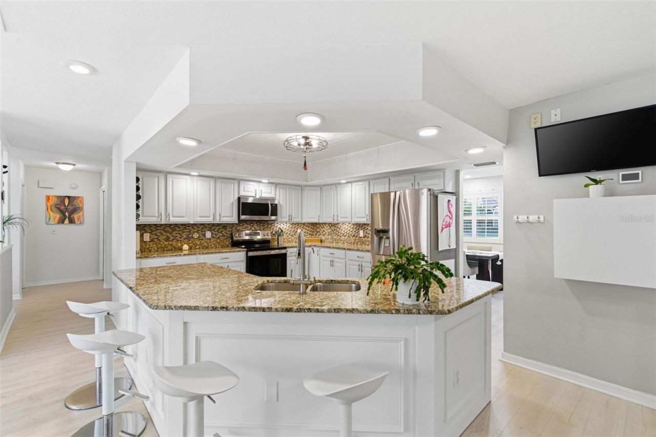 5026 Barrowe Drive, Tampa, FL 33624 Photo