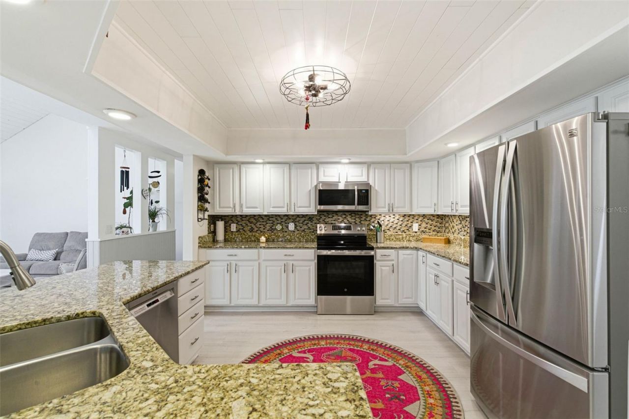 5026 Barrowe Drive, Tampa, FL 33624 Photo