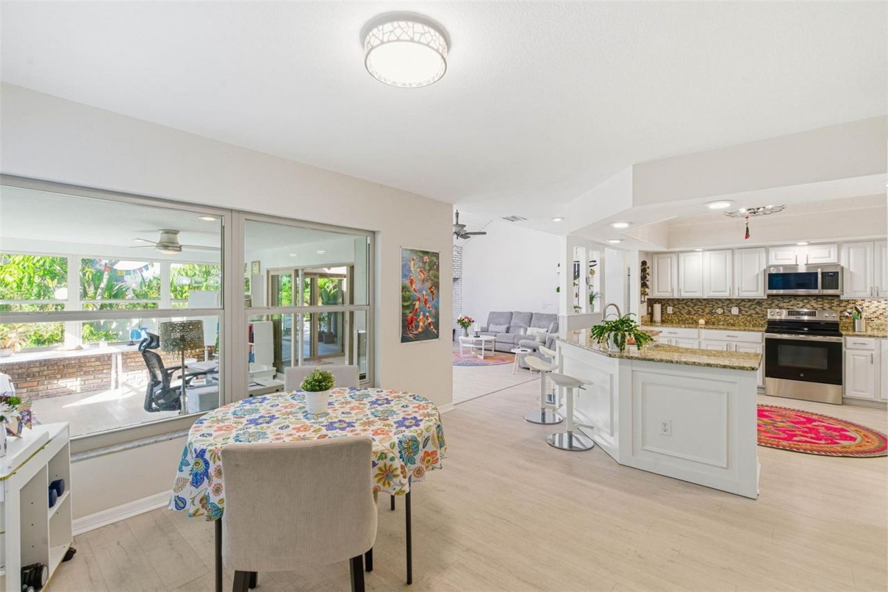 5026 Barrowe Drive, Tampa, FL 33624 Photo