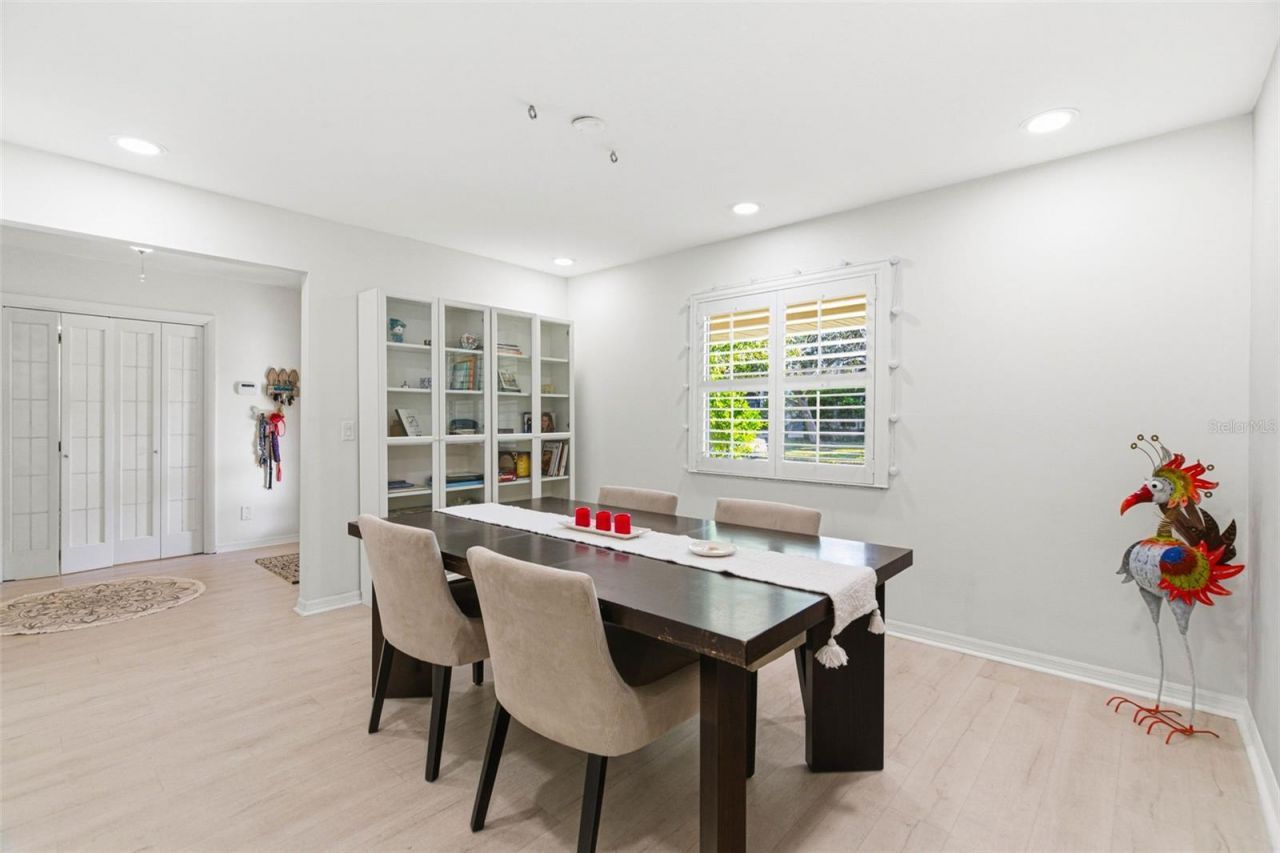 5026 Barrowe Drive, Tampa, FL 33624 Photo