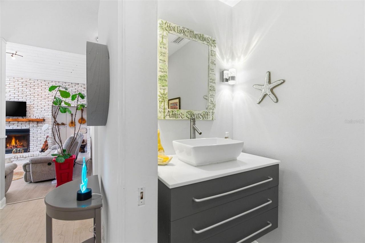 5026 Barrowe Drive, Tampa, FL 33624 Photo