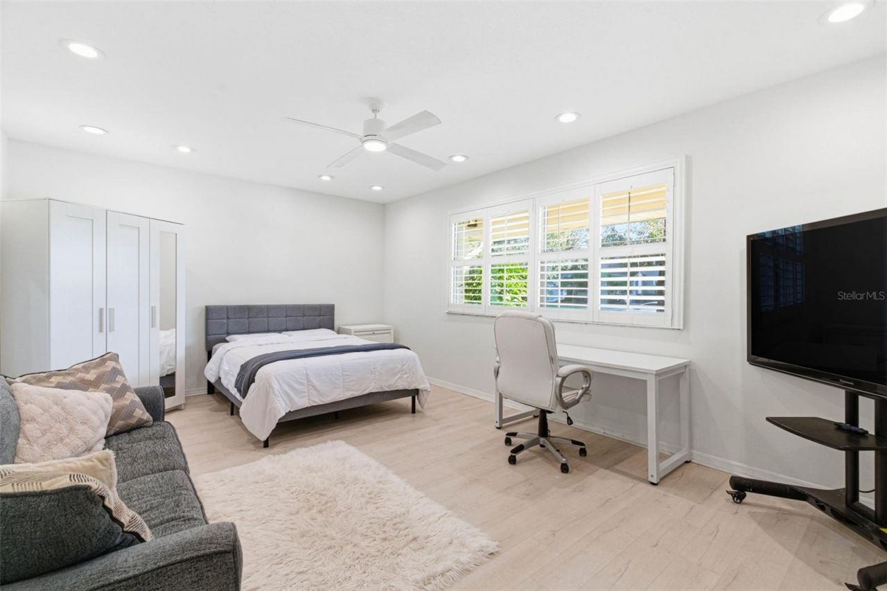 5026 Barrowe Drive, Tampa, FL 33624 Photo