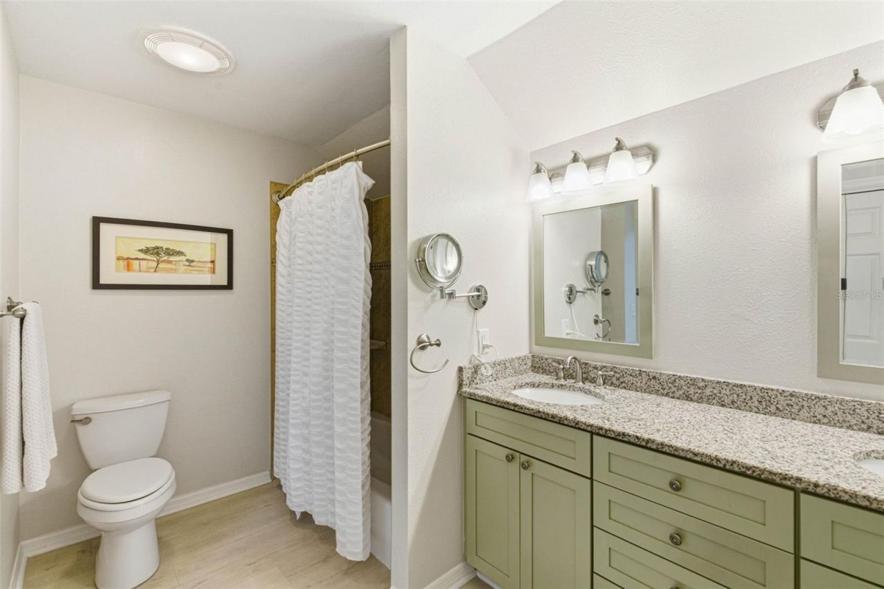 5026 Barrowe Drive, Tampa, FL 33624 Photo