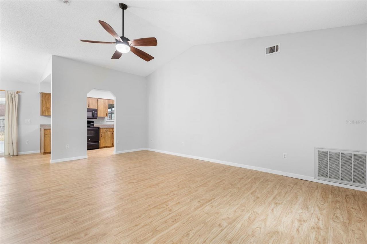 3560 Apple Orchard Drive, Deltona, FL 32738 Photo