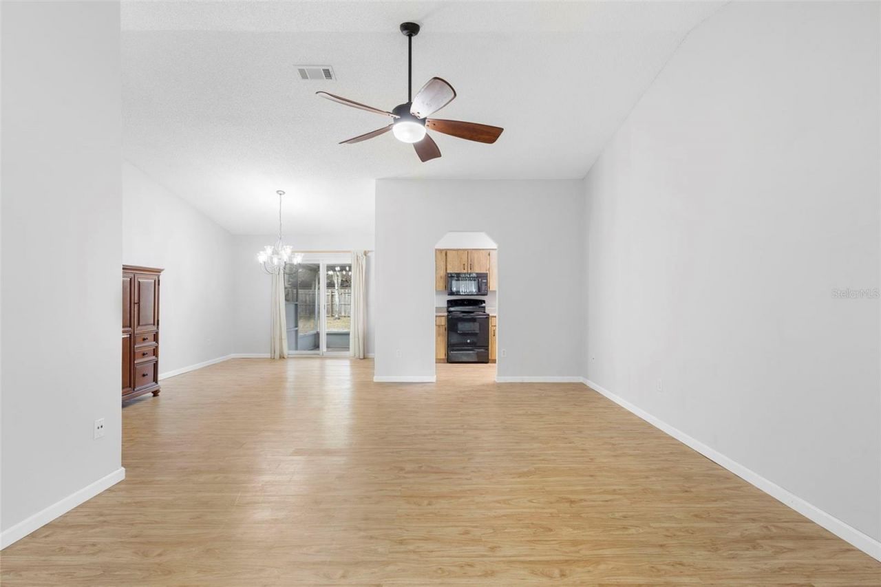 3560 Apple Orchard Drive, Deltona, FL 32738 Photo