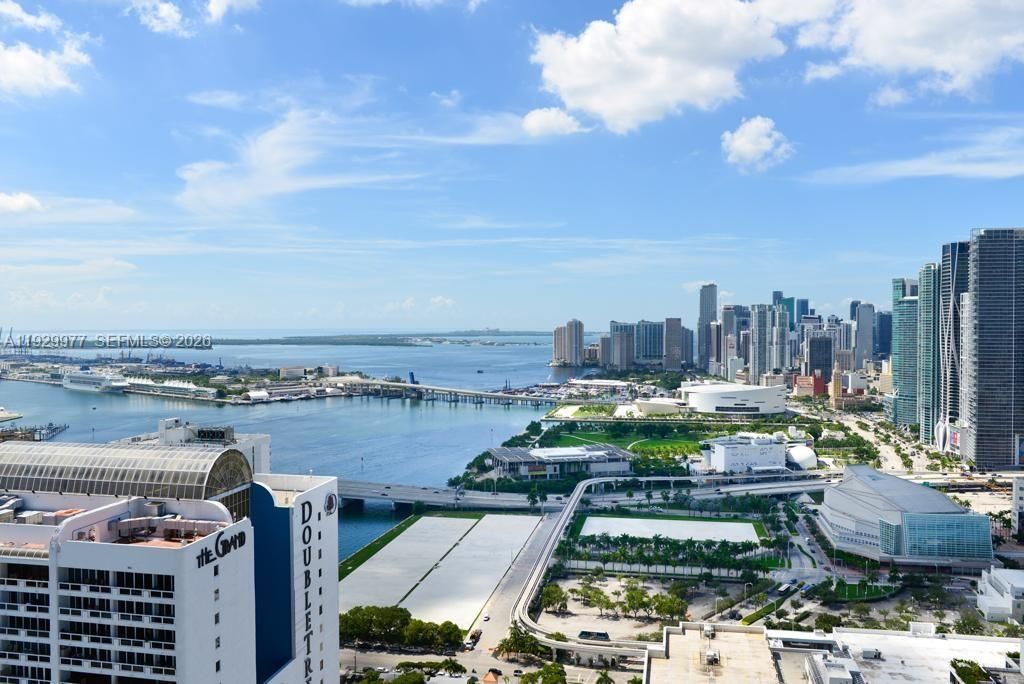 1750 N Bayshore Dr, Unit 4814, Miami, FL 33132 Photo
