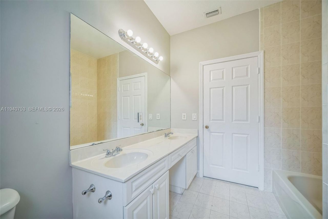 3223 SE 2nd Dr, Homestead, FL 33033 Photo