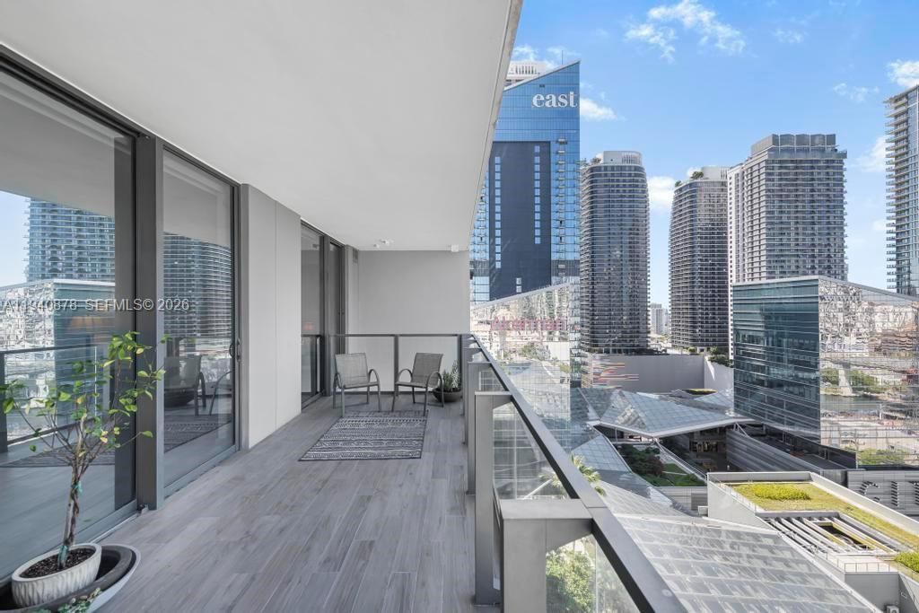 68 SE 6th St , Unit 1710, Miami, FL 33131 Photo