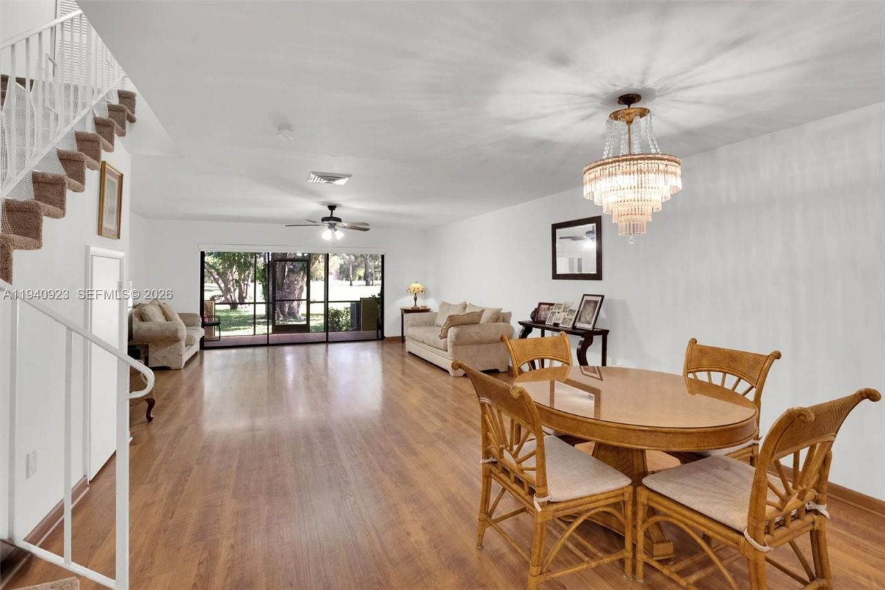 3865 Estepona Ave, Doral, FL 33178 Photo