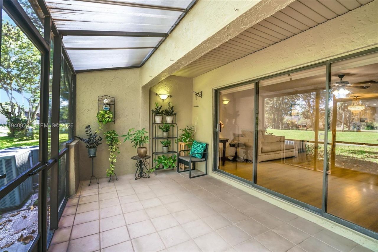 3865 Estepona Ave, Doral, FL 33178 Photo