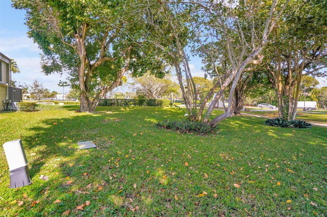 3865 Estepona Ave, Doral, FL 33178 Photo