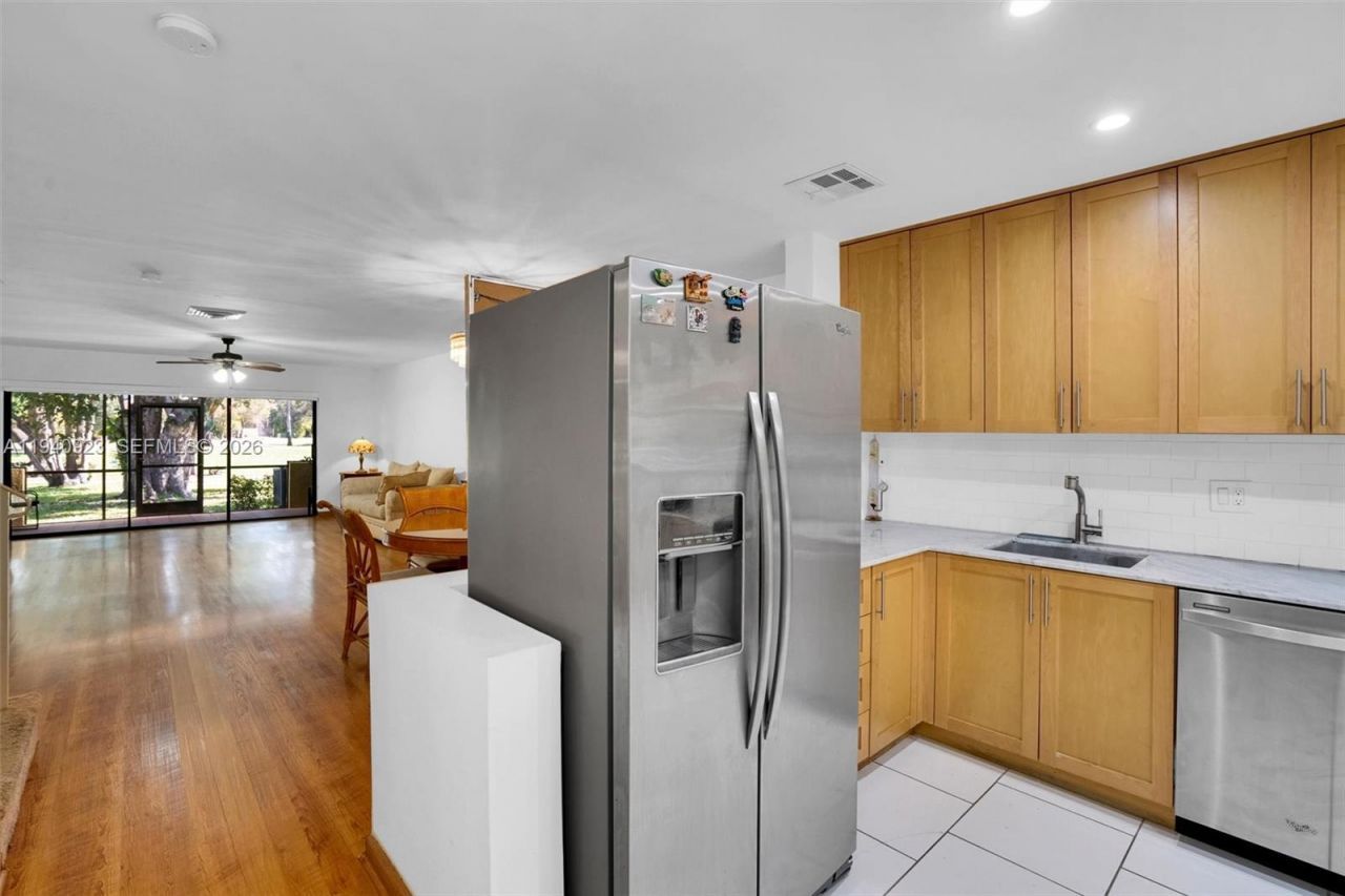 3865 Estepona Ave, Doral, FL 33178 Photo