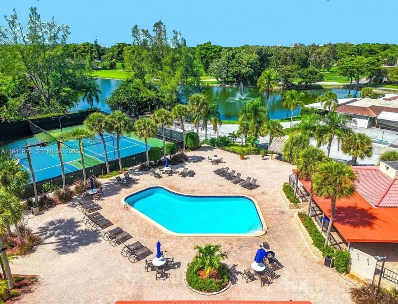 3865 Estepona Ave, Doral, FL 33178 Photo