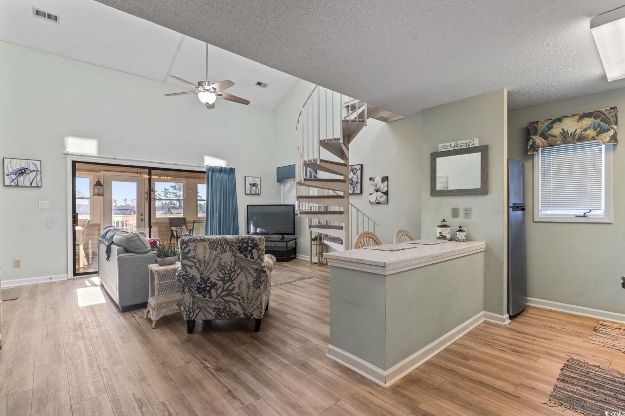 207 Double Eagle Dr. Photo 11