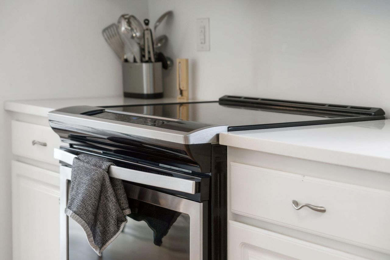 1717 Lotus Lane Photo 18